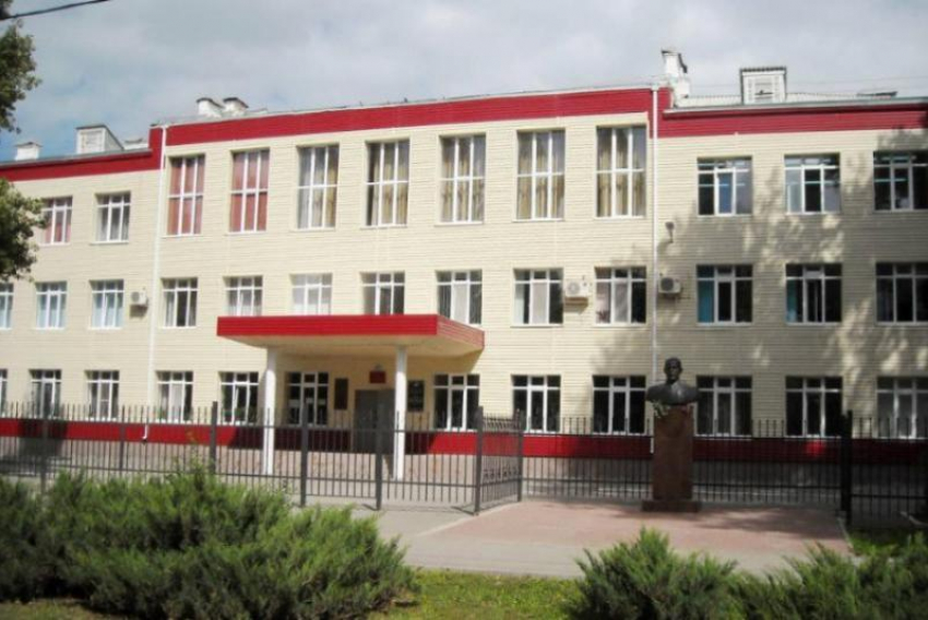 Отравившиеся школьники в Волгодонске выздоровели, но расследование продолжается 