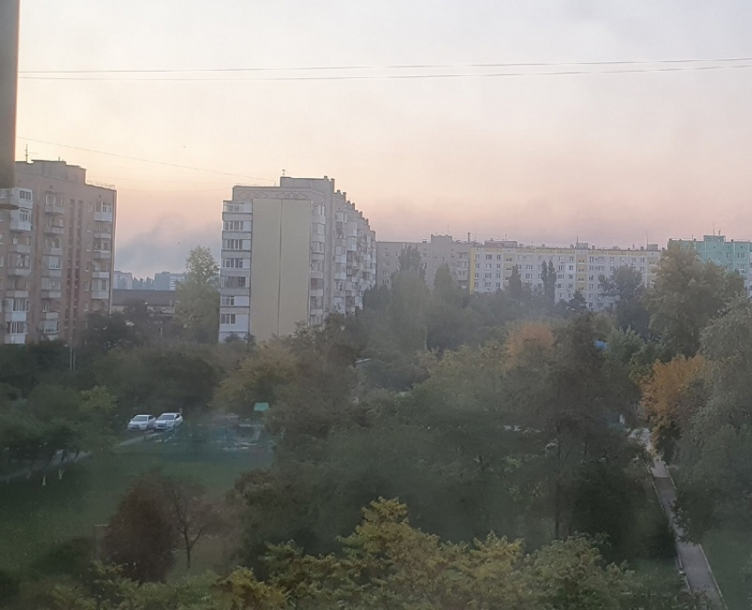 Дым от горящей свалки стройотходов проник в новую часть Волгодонска 
