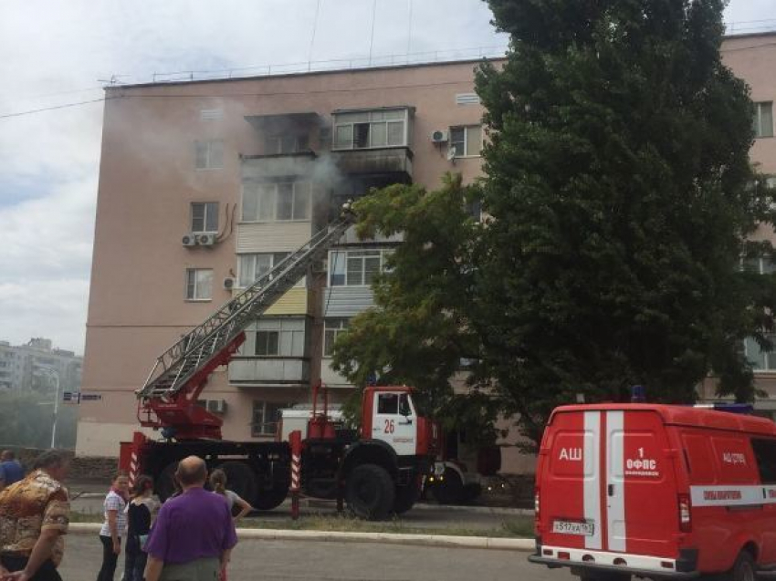 Крупный пожар произошел в квартире по улице  Курчатова