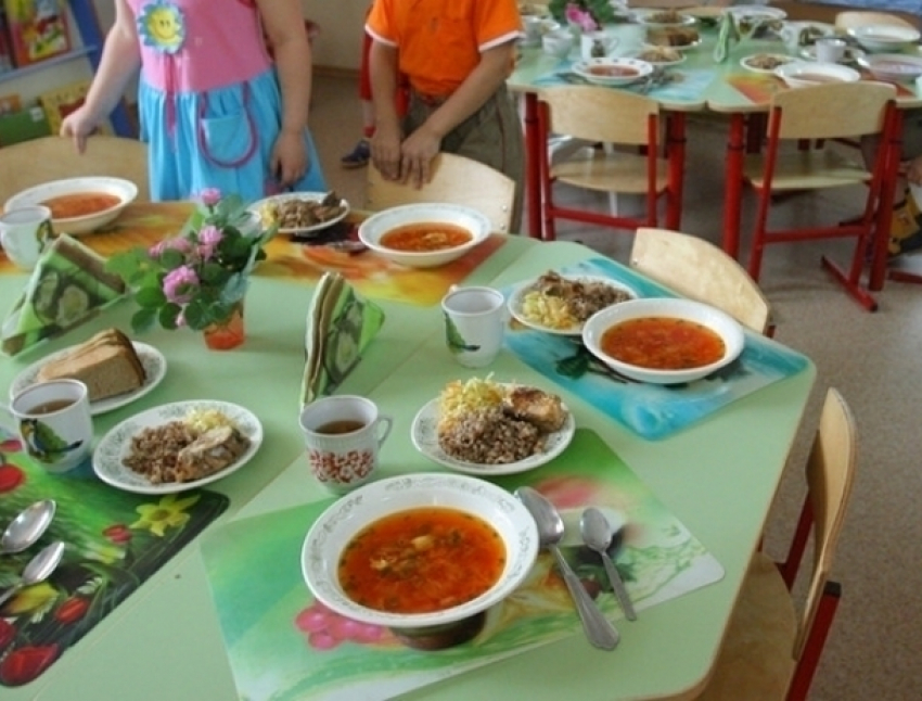 Более чем на 5 миллионов рублей увеличат продуктовую корзину в детских садах Волгодонска