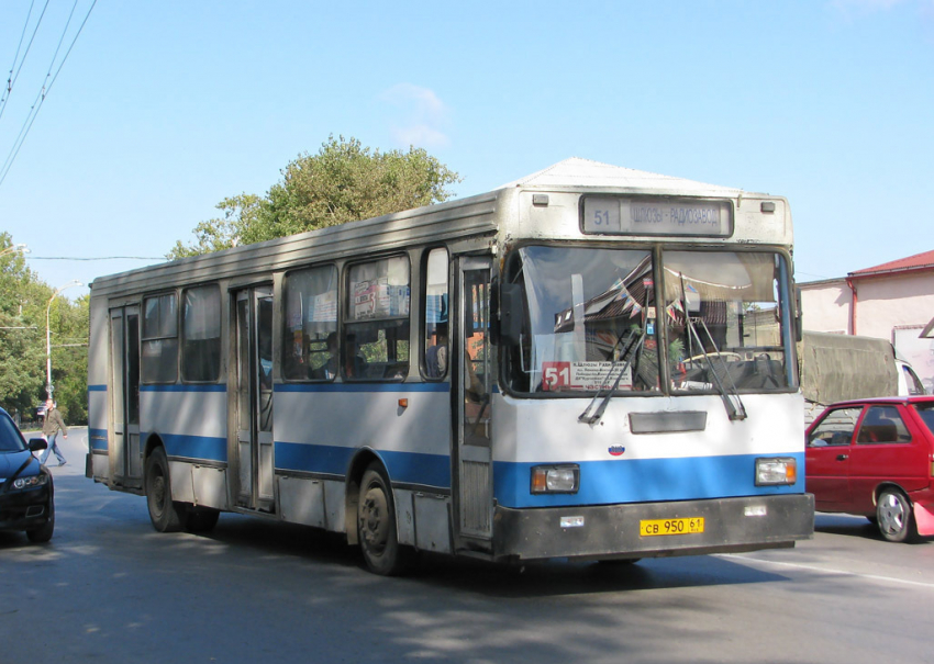 Из-за жуткой жары больше половины автобусов вышли из строя в Волгодонске 