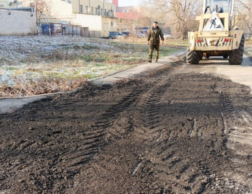 В нескольких дворах нового города появились отремонтированные дороги