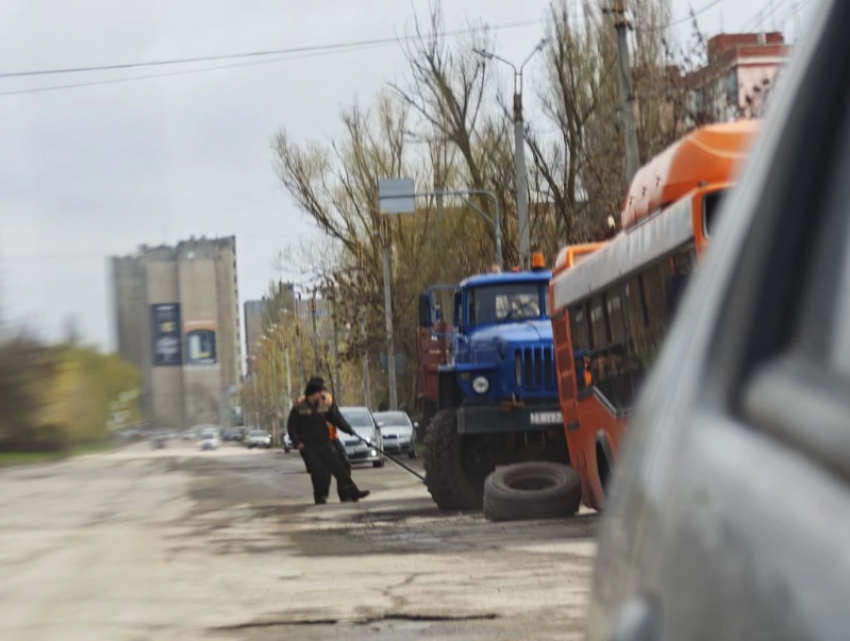 Заявление в прокуратуру на плохие дороги написал после инцидента с колесом автобуса волгодонец