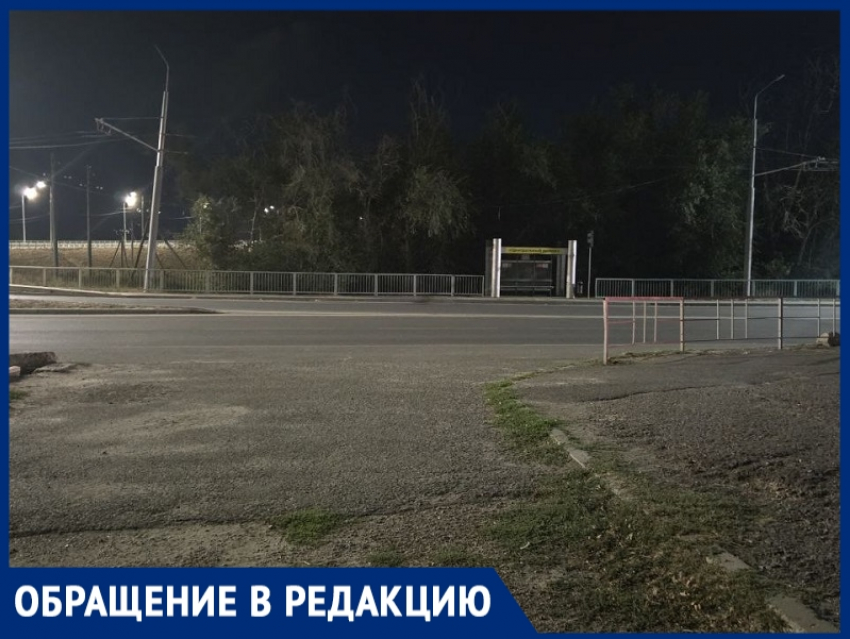 «В подворотне ждет грязевой маньяк?»: волгодончанка рассказала о страшном пути с работы через ночной центральный рынок