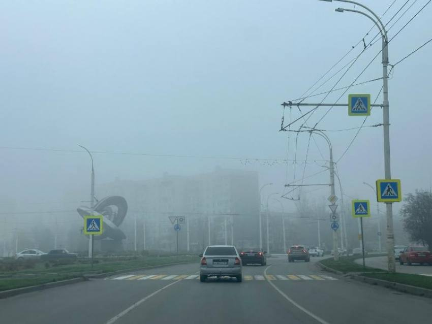 В ГАИ рассказали о простых правилах, как не попасть в ДТП в тумане