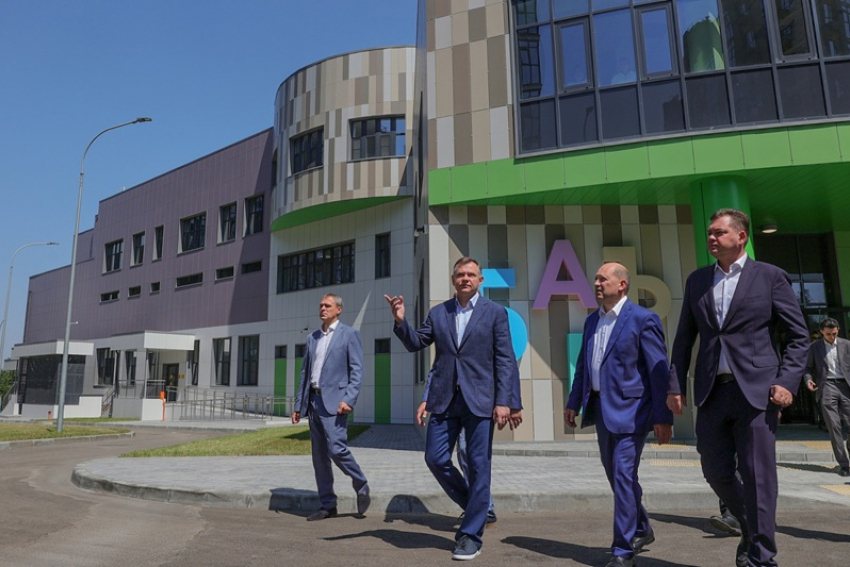 Готовность донских школ к новому учебному году проверили муниципальные комиссии
