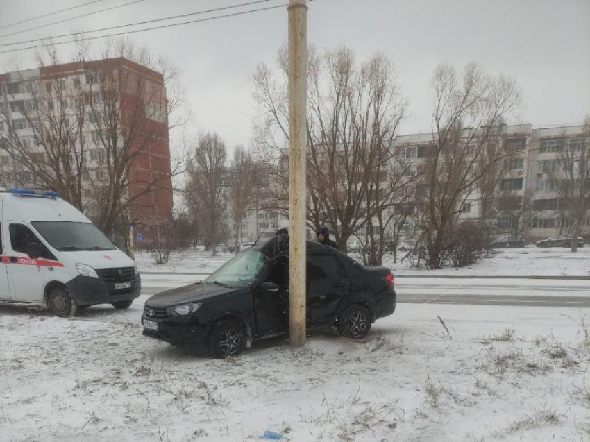 Снег в Волгодонске привел к ДТП