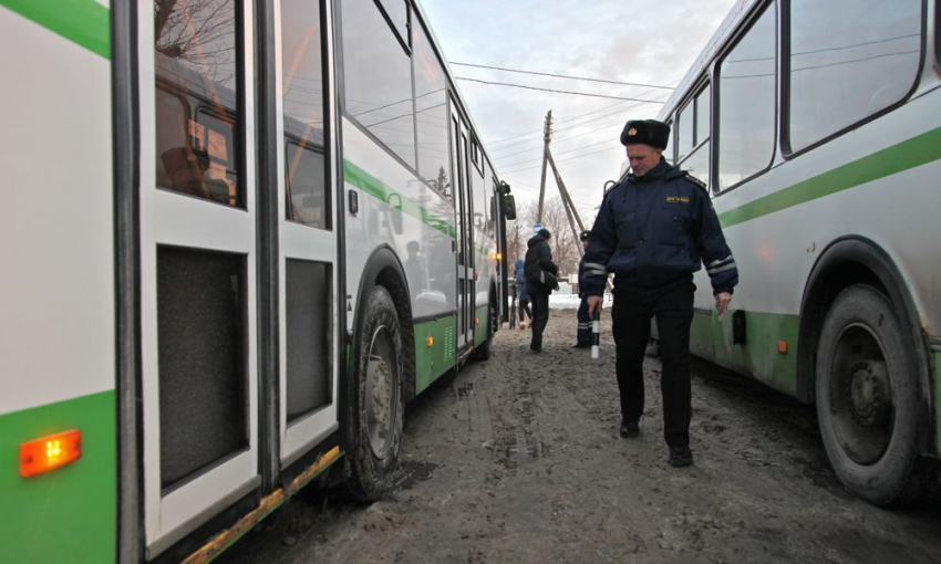Полиция Волгодонска проверит, как пассажиров перевозят в автобусах