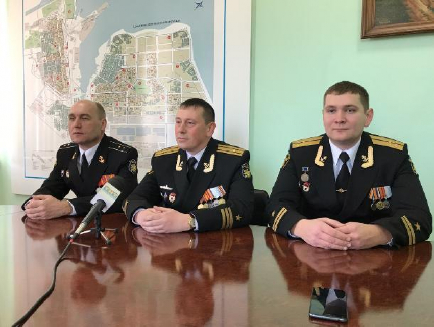 Экипаж МАК «Волгодонск» в преддверии Дня защитника Отечества посетил одноименный город