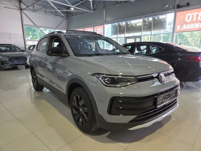 Товар дня: Volkswagen Tharu XR 1.5 AMT, 2026