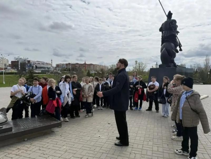 Дорогами истории: для школьников Волгодонска разработали маршруты по достопримечательностям города