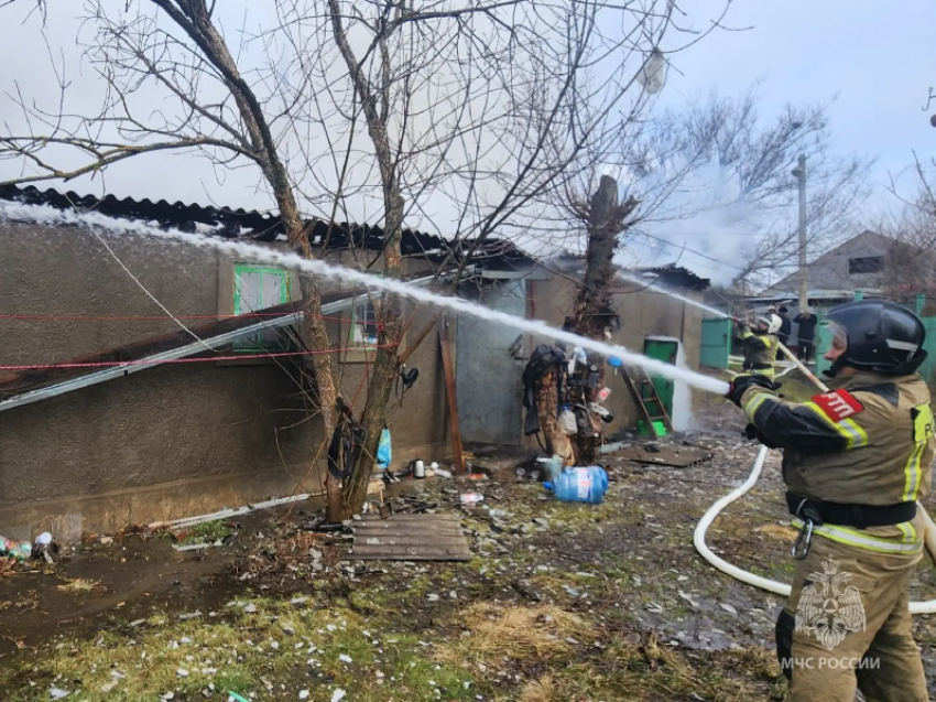 В Зимовниках перегруз электросети чуть не оставил семью без дома