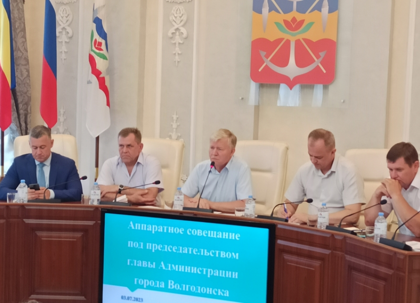 Устроить «разбор полетов» призвал глава администрации в связи с транспортным коллапсом в Волгодонске