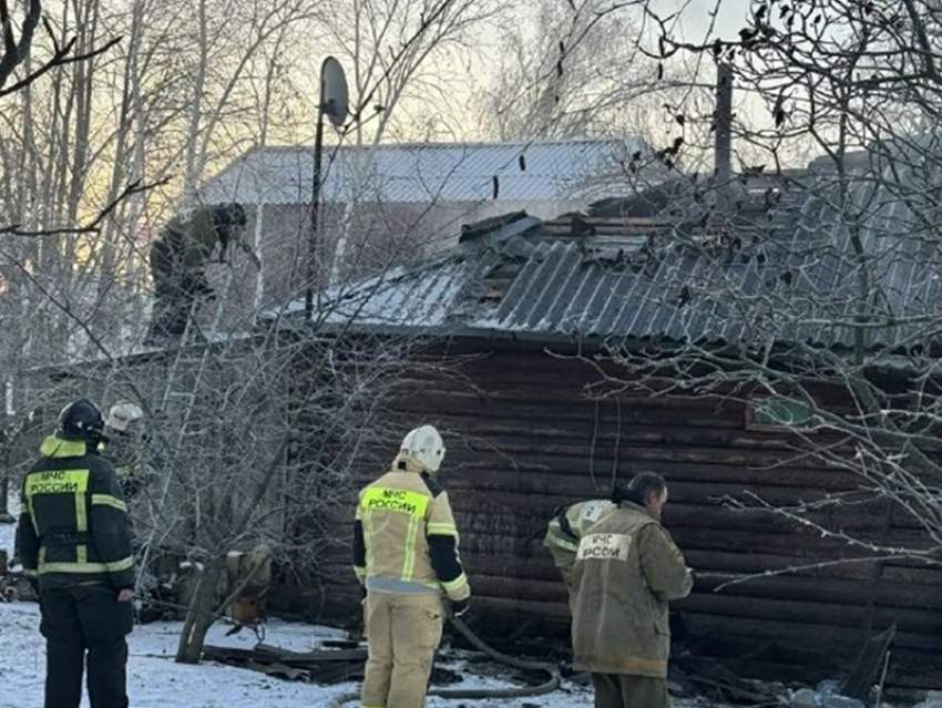 После встречи Нового года в Волгодонске сгорели баня и дачный домик