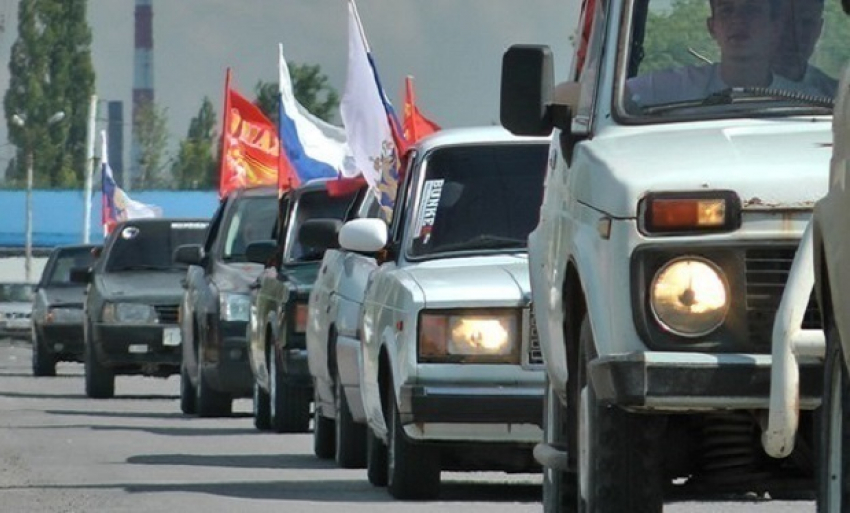 Волгодонские автолюбители почтили память погибших в Великой Отечественной 