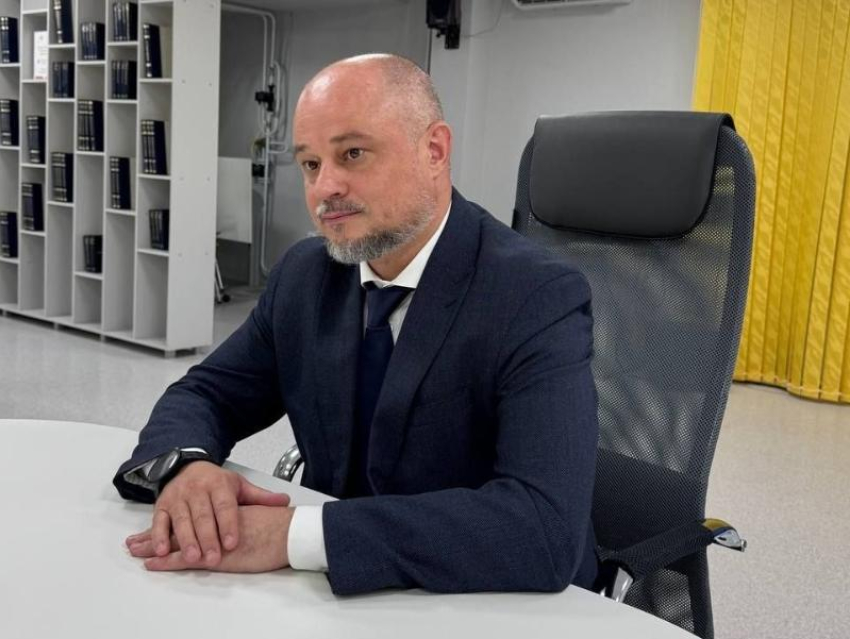 Глава города Дмитрий Вельможко поздравил волгодонцев с Днем знаний 