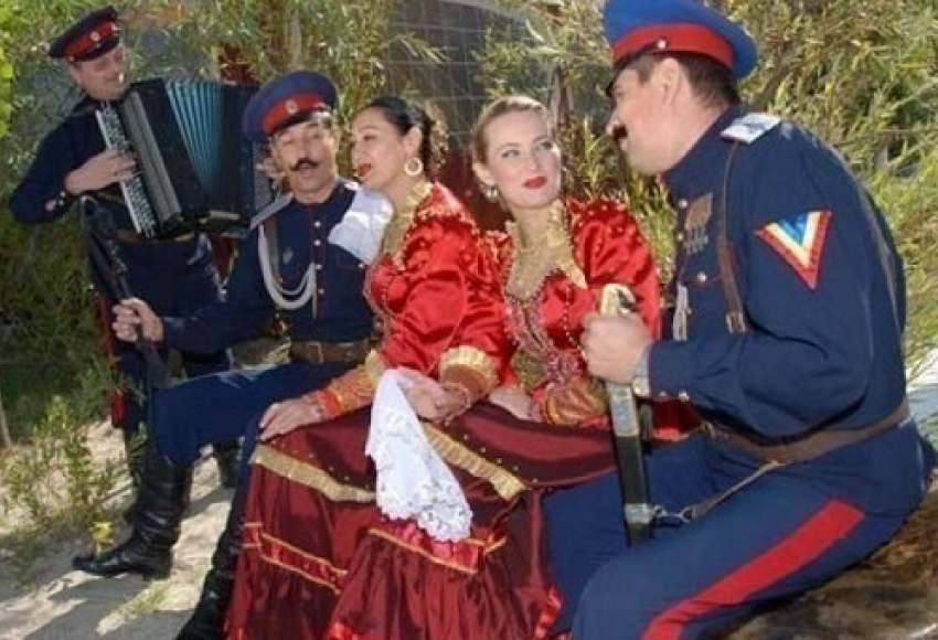 Дни казачьей культуры в Волгодонске начнутся с молебна, а завершатся под гармонь