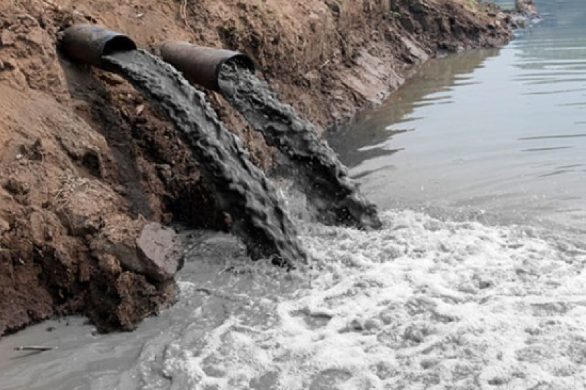 Волгодонских коммунальщиков оштрафовали за сброс грязных сточных вод в Цимлянское водохранилище