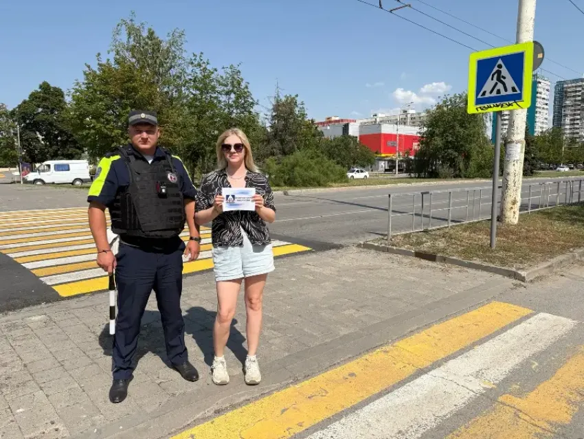 Наушники прочь, капюшон назад: в Волгодонске прошла акция «Безопасность пешехода!»