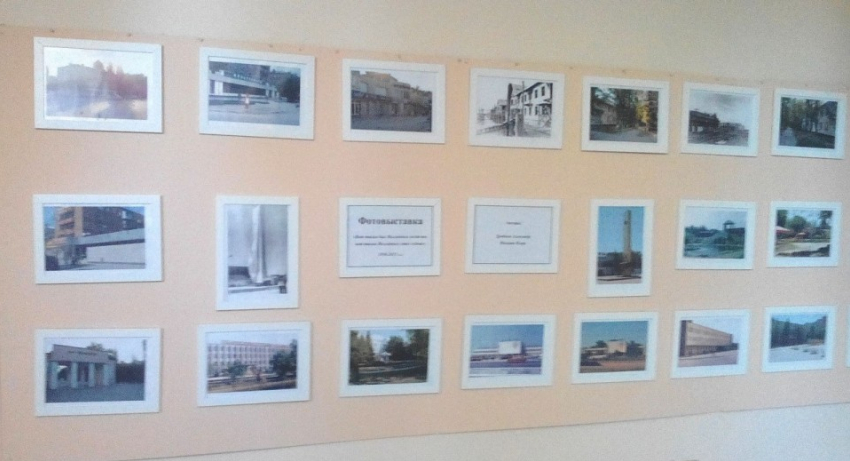 В Волгодонском инженерно-техническом институте открылась выставка фотографий ко Дню города