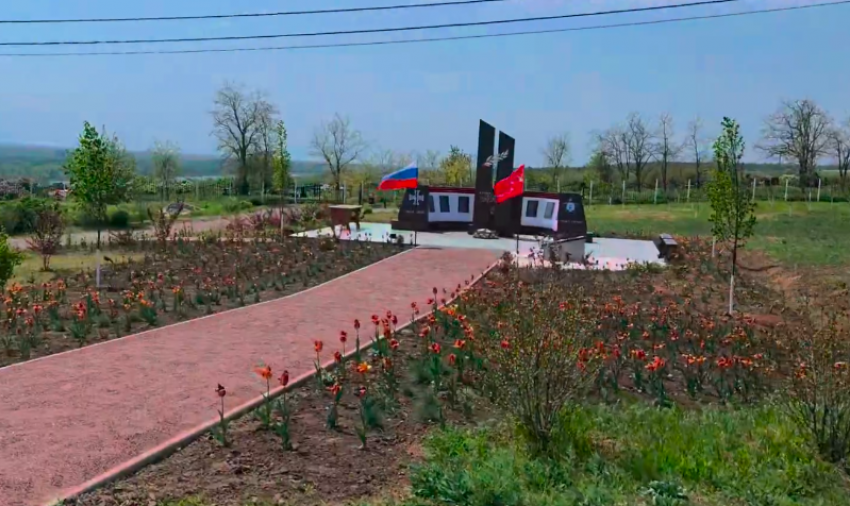 Волгодонец оказался в шоке от восхитительной красоты нового памятника в Константиновском районе 