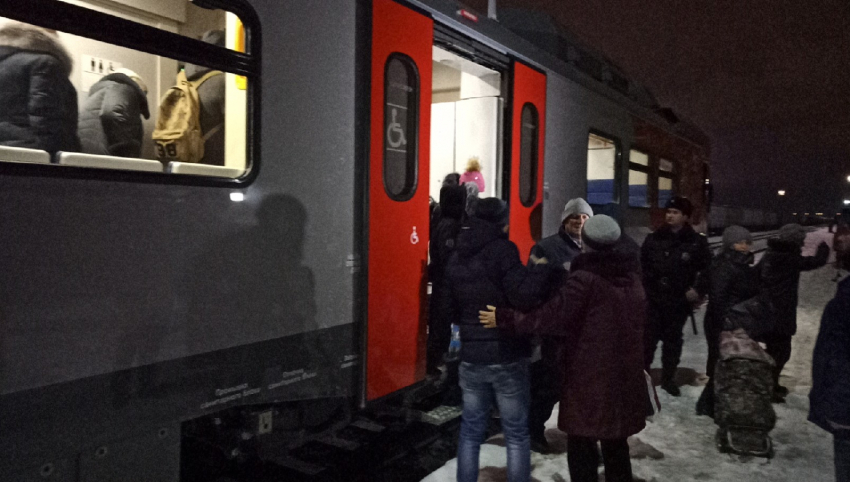 В Волгодонске пересчитали пассажиров пригородного поезда до Ростова