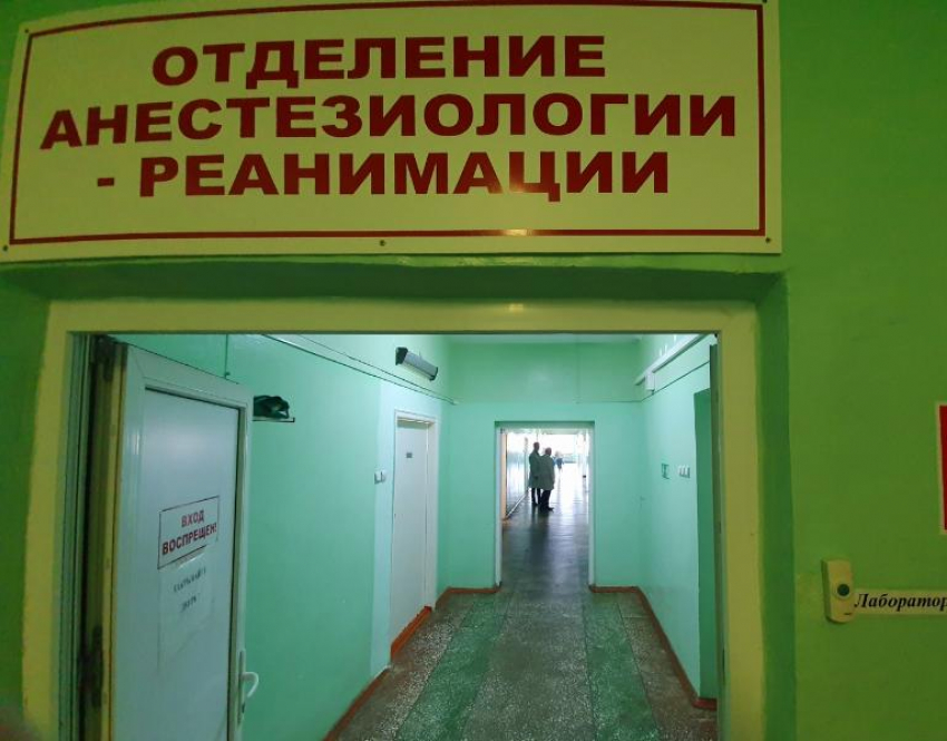 Горбольница №1 Волгодонска передала в БСМП два аппарата ингаляционного наркоза