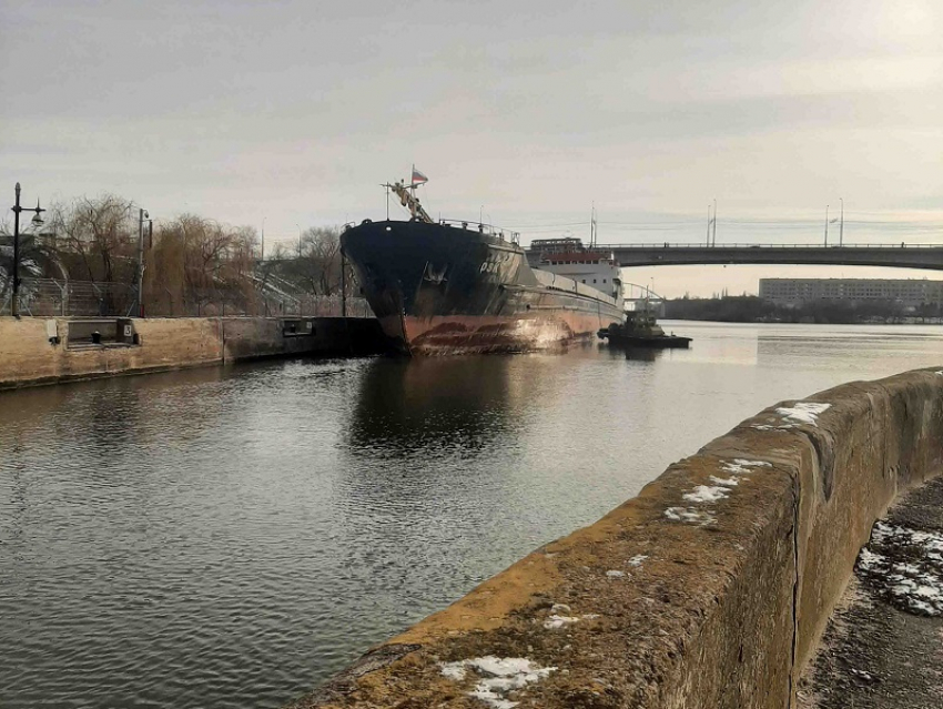 Бывший «херсонец» и 2 буксира завершили навигацию на Волго-Донском судоходном канале