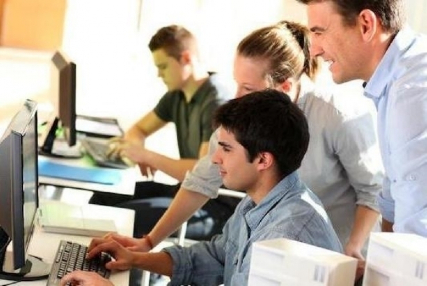 Волгодонские старшеклассники сделают уклон на информатику