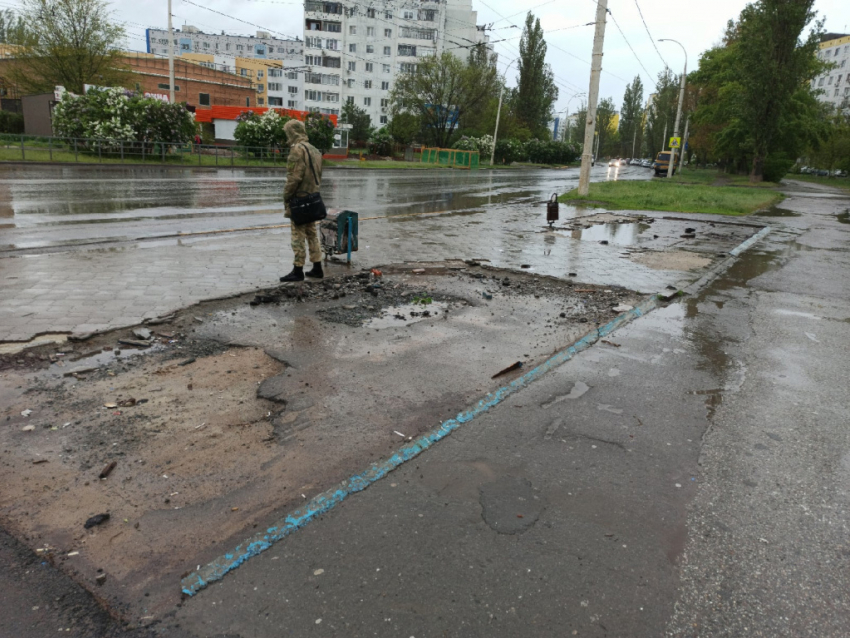 Где в Волгодонске установят новые  серебристо-прозрачные остановки