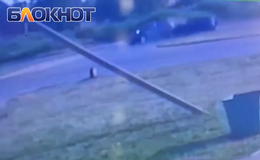 Момент ДТП на проспекте Мира из-за опасного маневра водителя попал на видео 