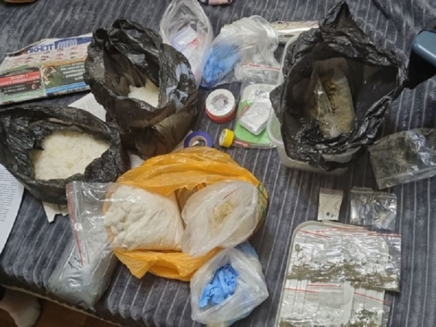 Изъято 3 килограмма: мать и дочка устроили в Волгодонске крупную торговлю наркотиками