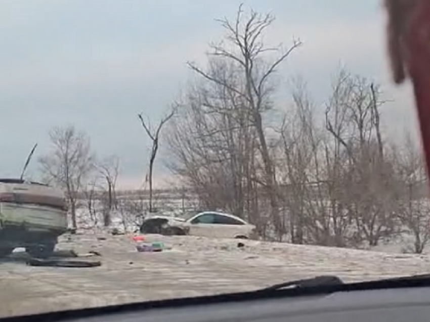 Погиб 21-летний гонщик: появились подробности жуткого ДТП на въезде в Волгодонск у мясокомбината