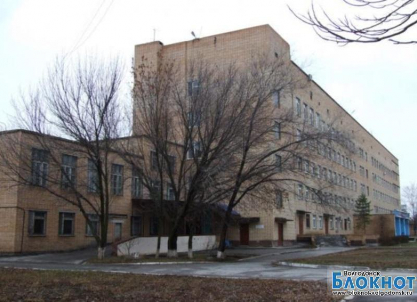 В БСМП Волгодонска попали трое детей из Рябичей с острым отравлением