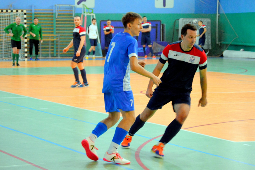 Чемпионат по мини-футболу стартовал в Волгодонске