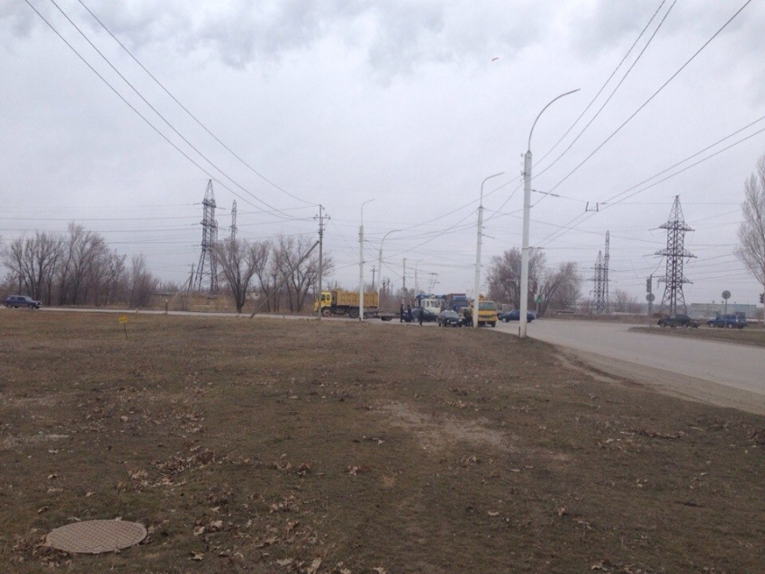 На Жуковском шоссе столкнулись две иномарки – читатель