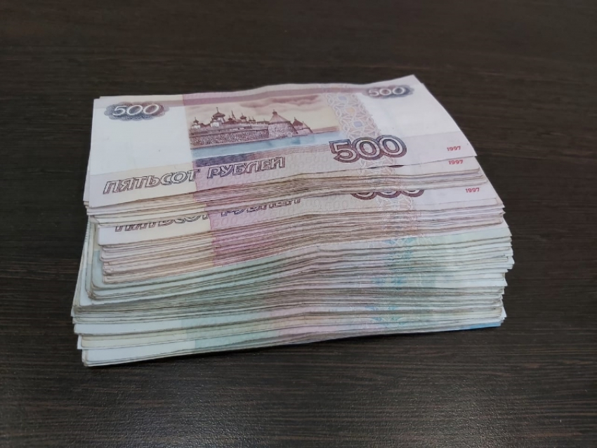 Волгодонец лишился полумиллиона рублей после разговора с лжесотрудником банка 