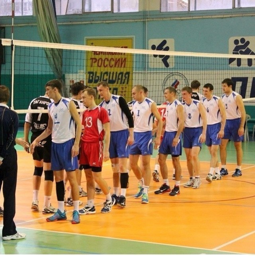 В Волгодонске стартовал чемпионат Ростовской области по волейболу среди мужчин в высшей лиге