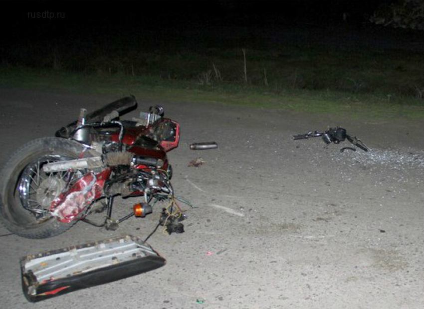 На трассе Ростов - Волгодонск «Ниссан Икс-Трейл» сбил мотоциклиста – водитель «Явы» погиб