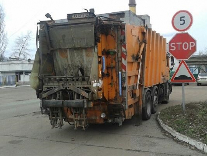 Нашлись деньги на ремонт дороги до нового мусороперерабатывающего завода под Волгодонском