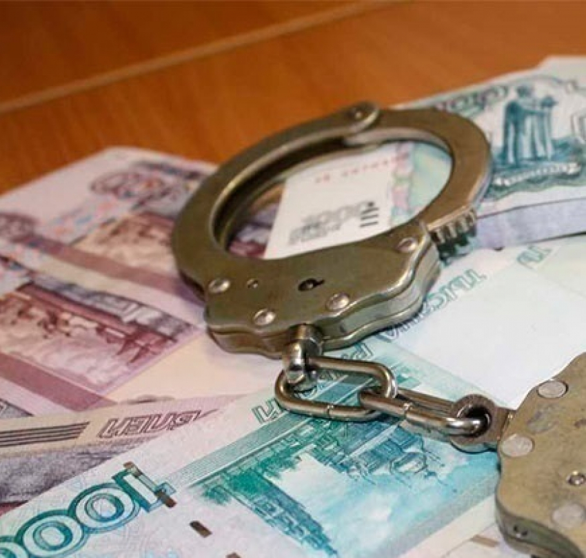 Бывший главбух поселковой администрации Зимовниковского района осуждена за хищение 1 миллиона рублей