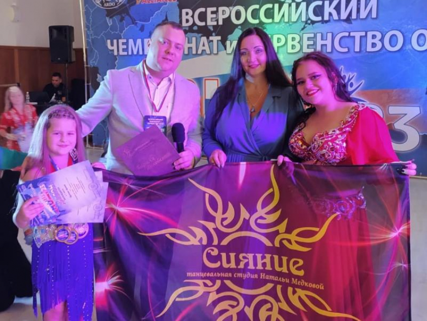 Пять престижных медалей завоевали танцовщицы из Волгодонска в Казани 