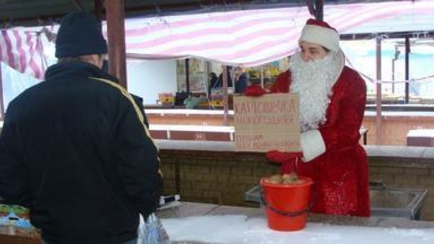 В Волгодонске новогоднюю ярмарку проведут Деды Морозы