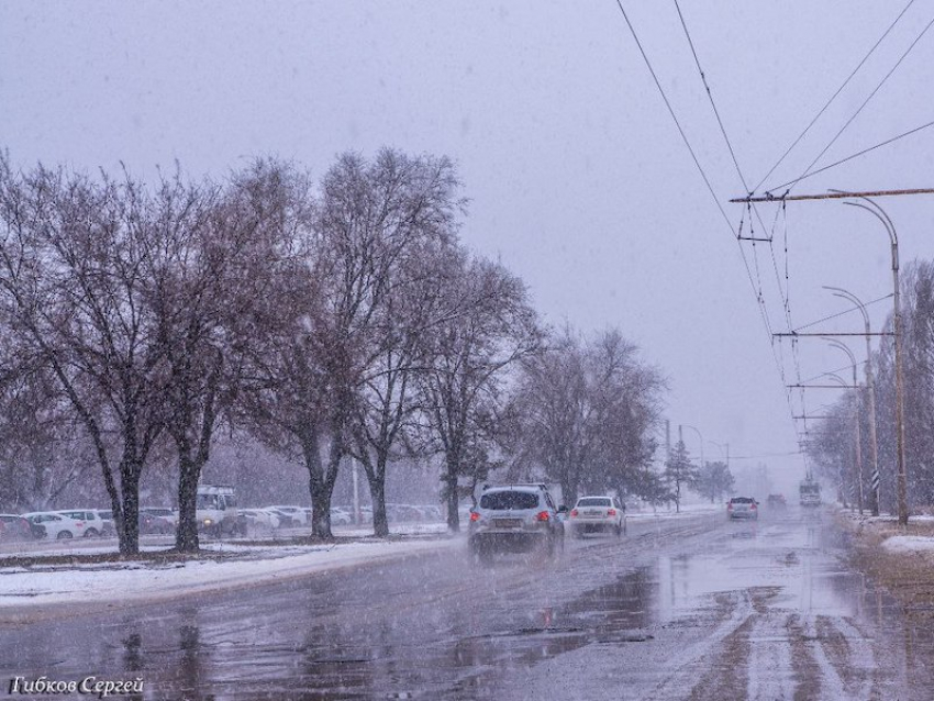 Слабый дождь со снегом будет в Волгодонске в предпраздничный день