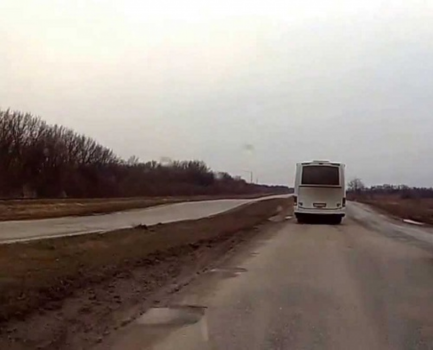 Медсанчасть, водозабор и отремонтированную дорогу к АЭС Волгодонск в ближайшие годы не получит