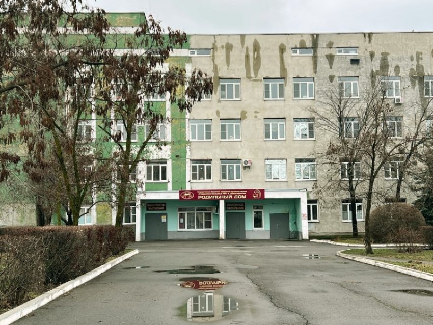 Роддом в Волгодонске закрыли на полмесяца