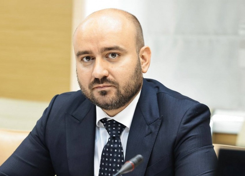 Экс-волгодонец и самый молодой губернатор в России Вячеслав Федорищев ответил на вопрос о запойном алкоголизме