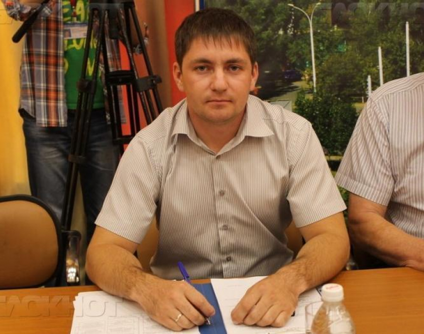 31-летний депутат Сергей Ильин владеет огромными земельными участками и большим автопарком
