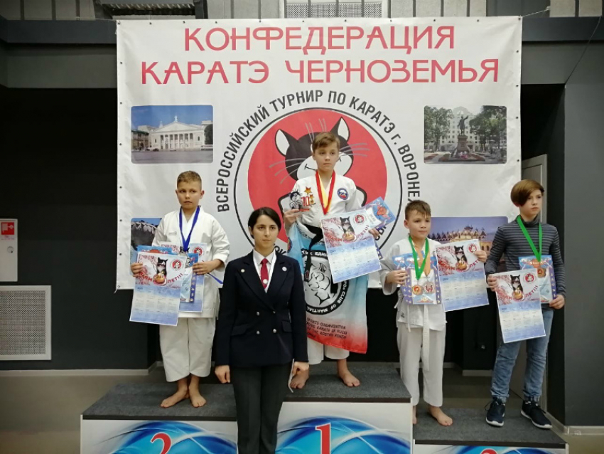 Волгодонские каратисты блестяще выступили на Всероссийском турнире в Воронеже