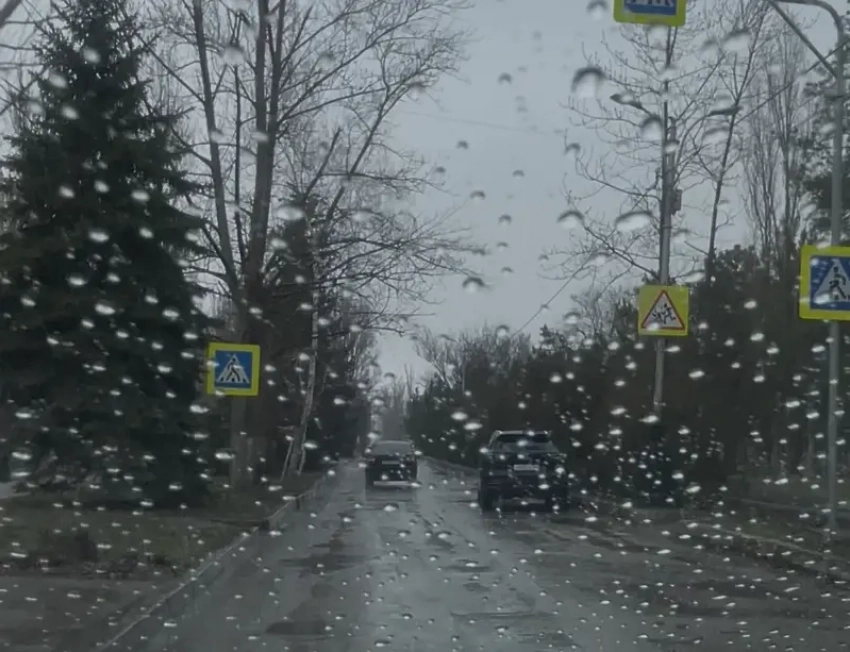 Субботника завтра не будет: погода испортила планы на уборку города